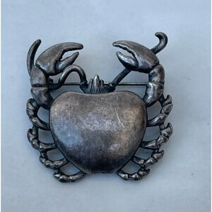 Da Vinci Black Silvertone Cut Textured Crab Pin Brooch 1.5"x1.5"